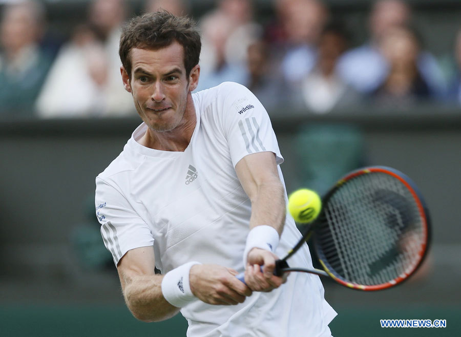 Tennis/Wimbledon: Andy Murray qualifié pour les huitièmes de finale