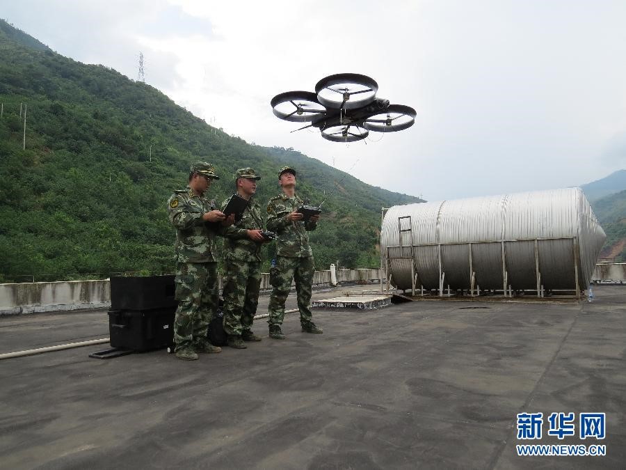  Un drone à quatre rotors en train de décoller, photo prise le 4 ao?t.