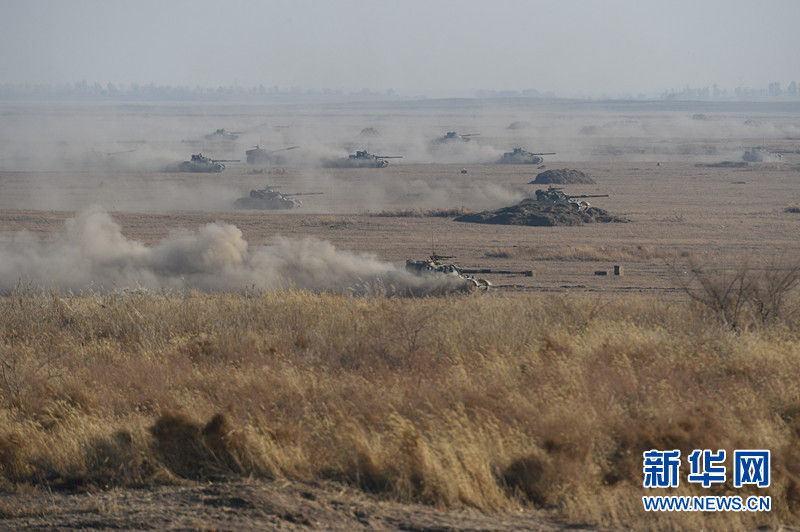 Des photos du plus grand exercice militaire conjoint de l'APL