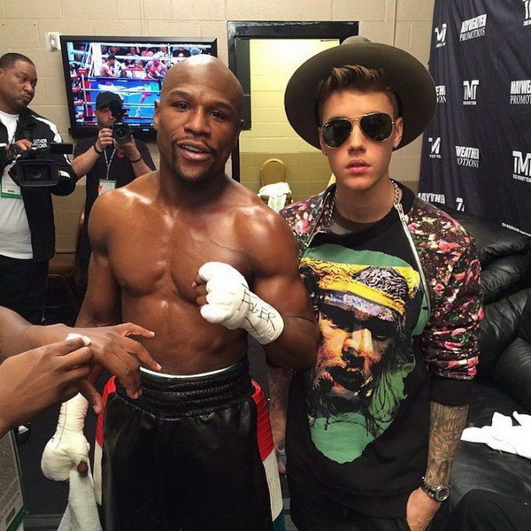 La vie de luxe du champion de boxe américain Floyd Mayweather