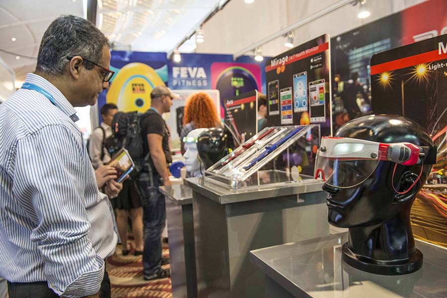 Des robots qui dansent et des drones qui volent à l'Electronics Fair de Hong Kong