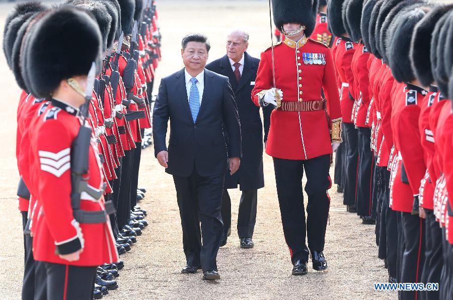 Le Royaume-Uni organise un accueil royal pour le président chinois en visite d'Etat