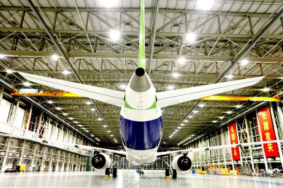 Gros porteur chinois : le C919 quitte la ligne d'assemblage