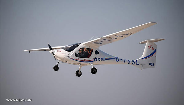 Le premier avion électrique chinois prêt pour le décollage