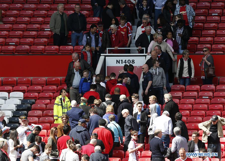 Royaume-Uni : un match de la Premier League annulé à la suite d'une fausse alerte à la bombe