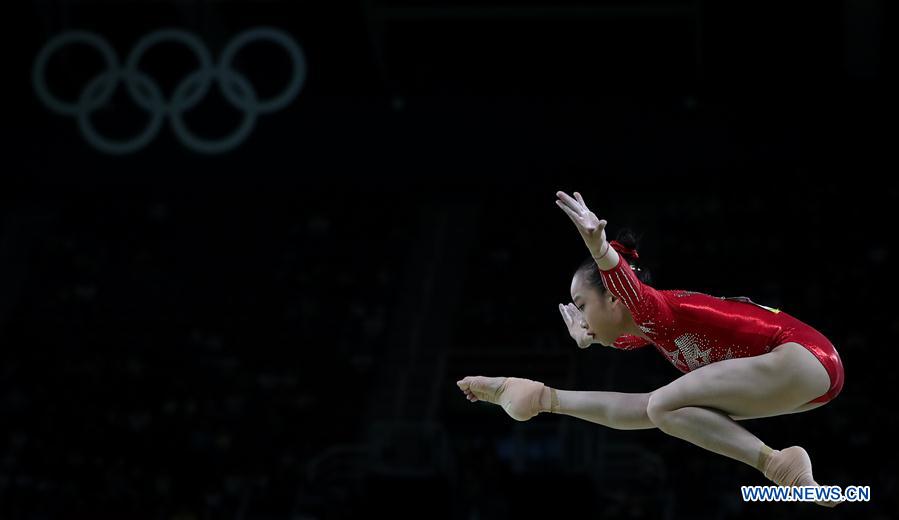 JO 2016 : les gymnastes chinoises lors de la qualification de gymnastique Femmes