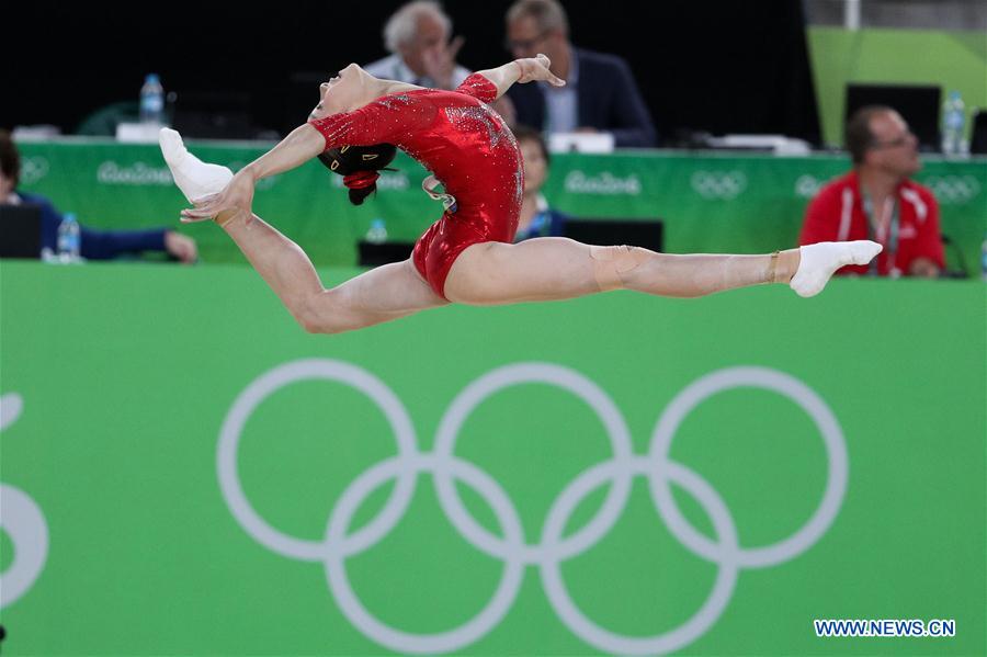 JO 2016 : les gymnastes chinoises lors de la qualification de gymnastique Femmes