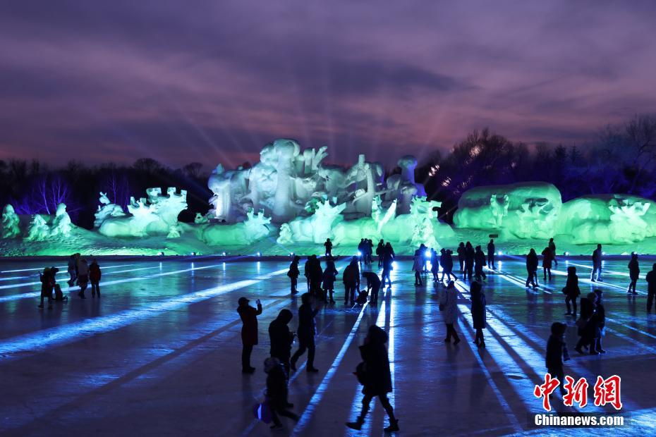 Spectacle de neige et de lumière 3D à Harbin