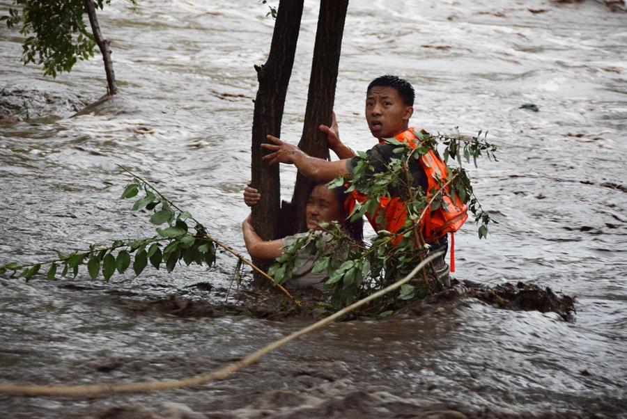 Beijing : des inondations après des jours de pluie