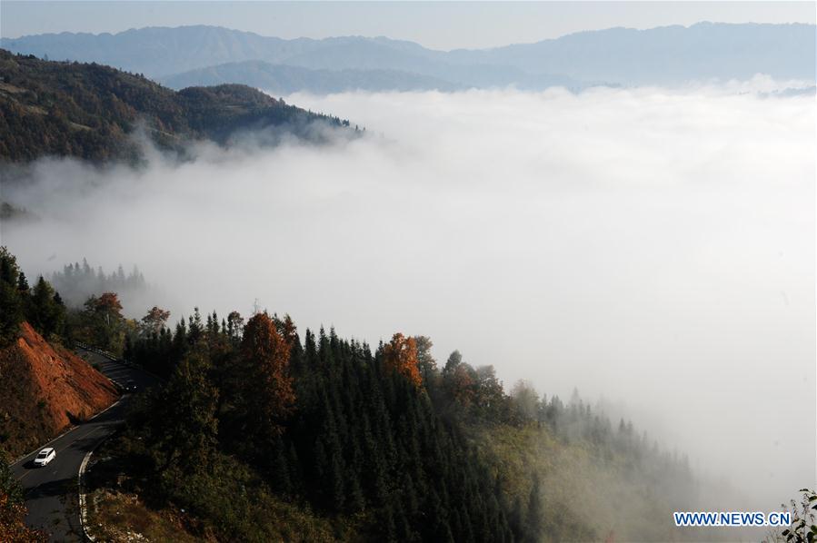 Beaux paysages de nuages dans le sud-ouest de la Chine