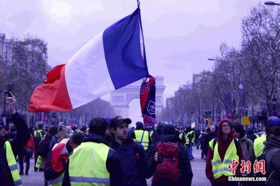 Le Canada touché à son tour par les ? gilets jaunes ? : une crise d'identité de l'Occident ?