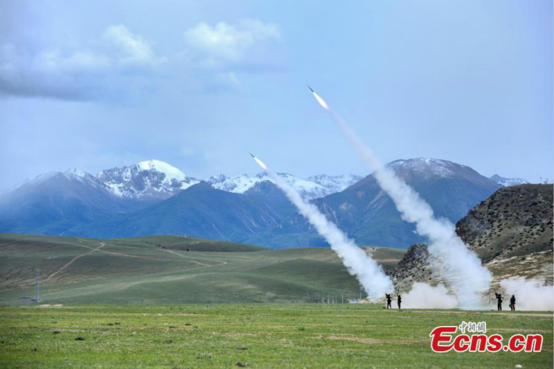 L'APL organise un exercice de défense aérienne au Tibet