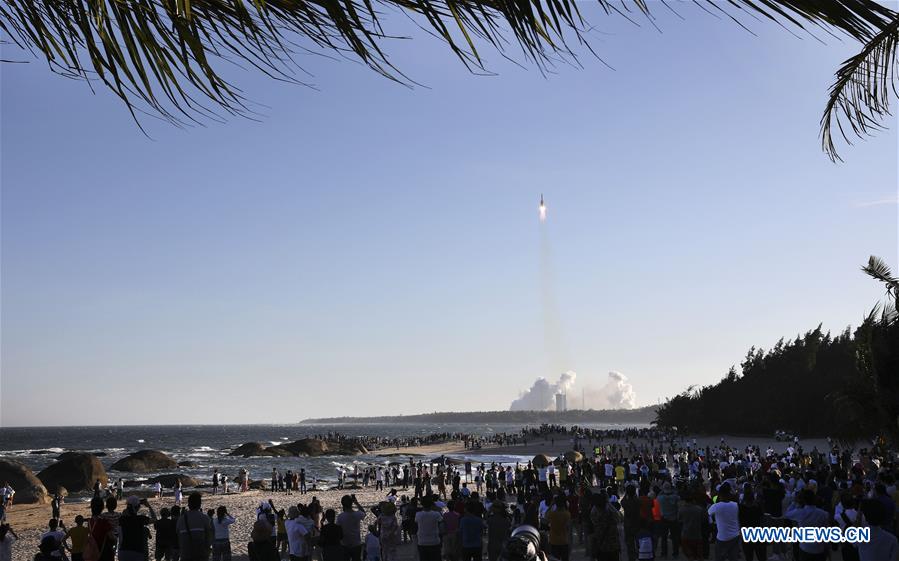 La Chine lance une fusée porteuse Longue Marche-5B