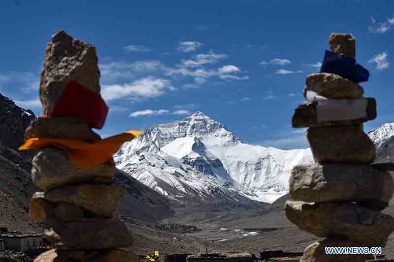 Paysages de la réserve naturelle nationale du mont Qomolangma