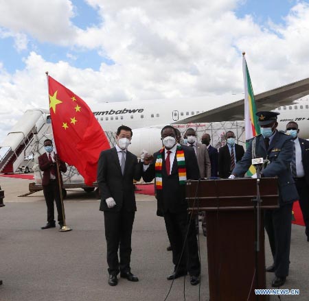 (COVID-19) Le Zimbabwe re?oit son deuxième lot de vaccins chinois