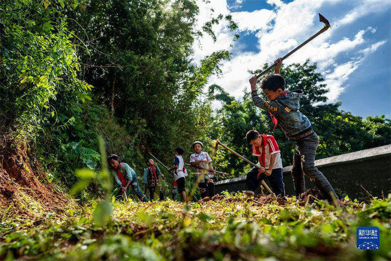 Les grands changements d'une école d'un village de montagne durant 17 ans