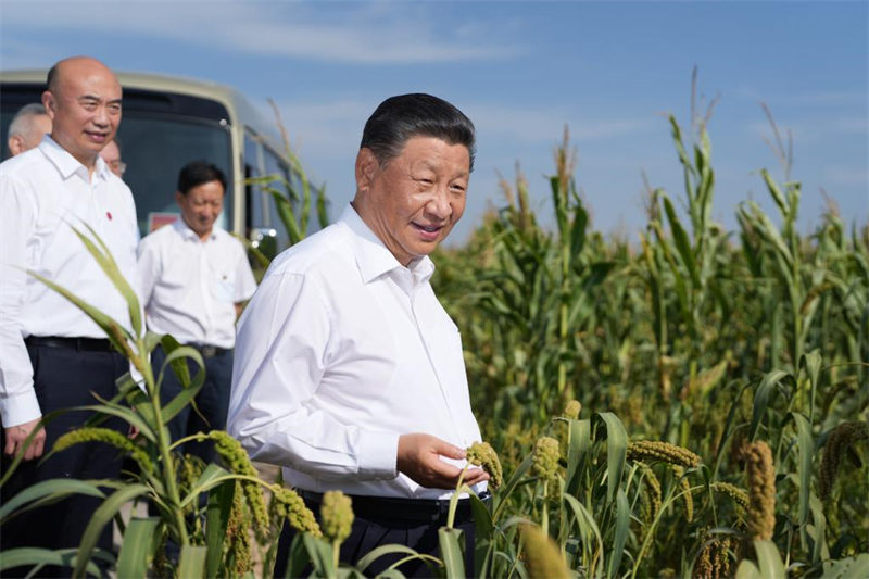 Xi Jinping inspecte la province chinoise du Shaanxi