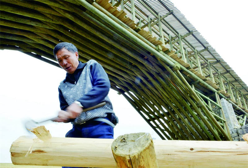 Technique du patrimoine culturel immatériel dans le Fujian : le pont en arc en bois sans clous ni rivets qui tient depuis un siècle