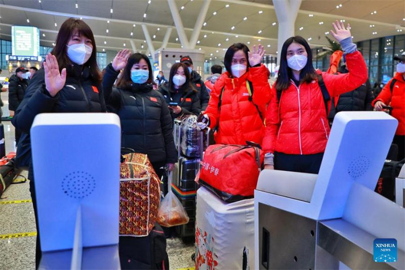 Le train à grande vitesse Beijing-Zhangjiakou pour les JO de Beijing 2022 mis en service