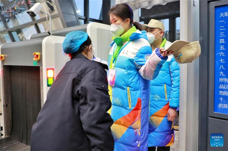 Le train à grande vitesse Beijing-Zhangjiakou pour les JO de Beijing 2022 mis en service