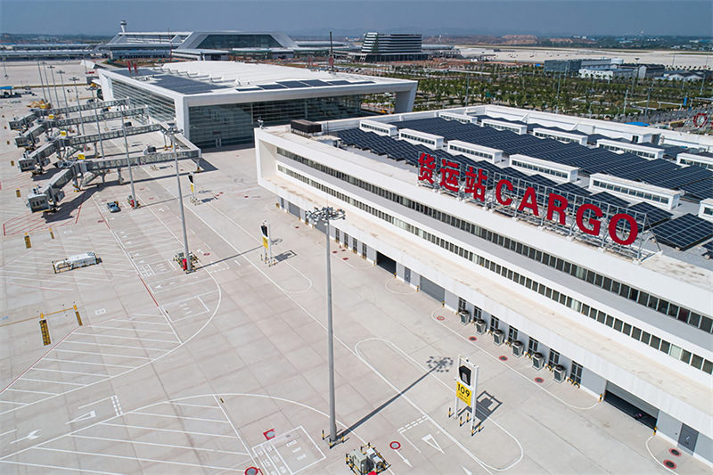 Le premier aéroport de fret professionnel de Chine bient?t mis en service