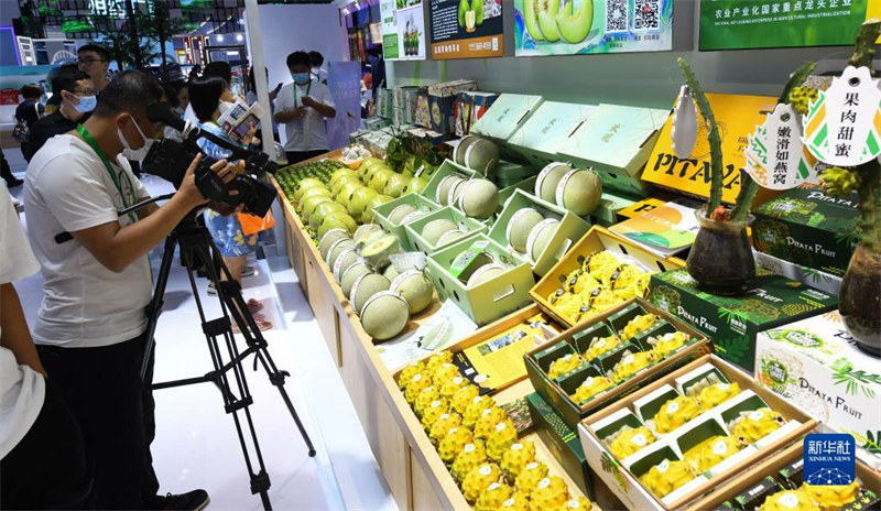 La gastronomie attire de nombreux visiteurs de la deuxième CICPE à Hainan