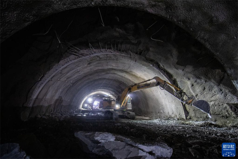 Hunan : achèvement du tunnel de Qishan de l'autoroute Hengyong