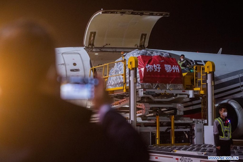 Le premier aéroport de fret chinois ouvre sa première ligne dédiée au fret