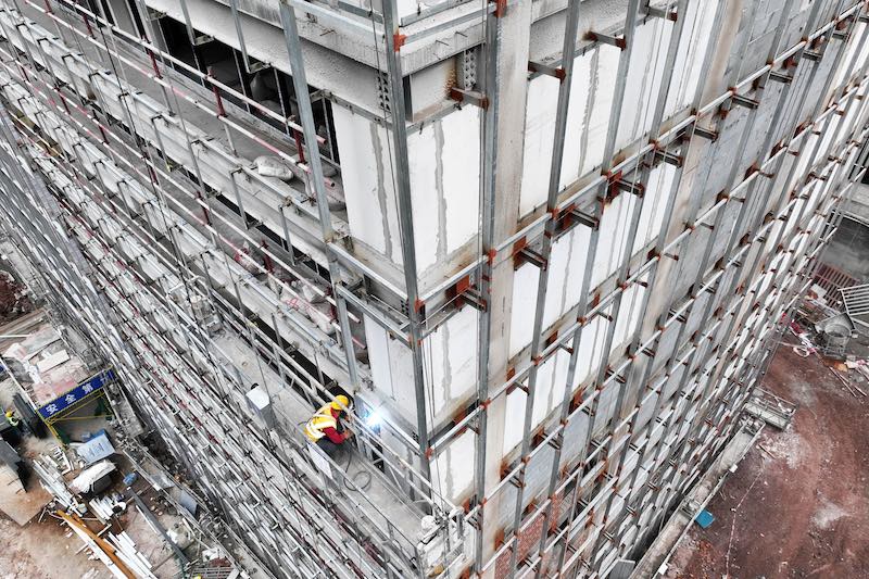 Chongqing : un batiment de stationnement en construction pour résoudre les difficultés de stationnement dans la vieille ville