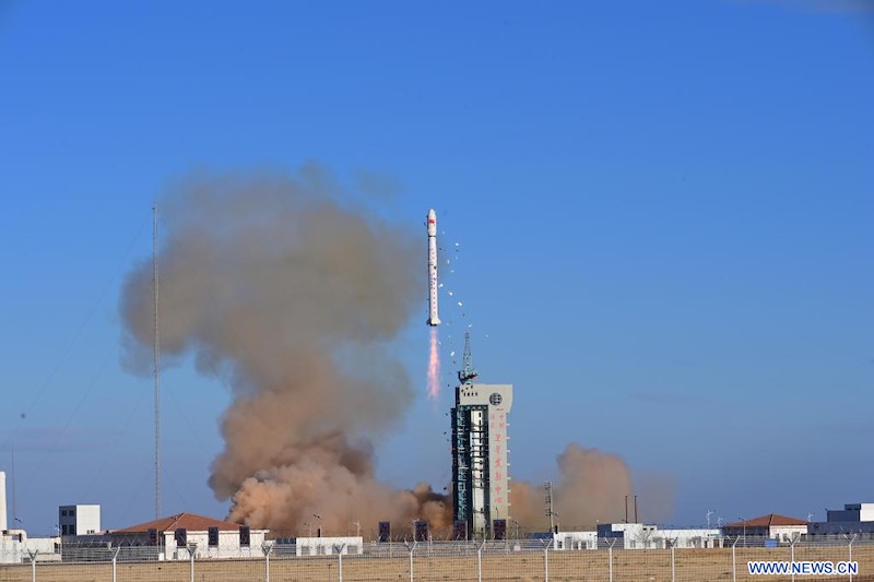 La Chine lance deux satellites d'expérimentation spatiale