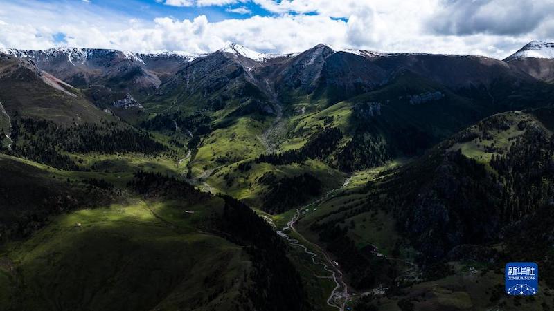 Qinghai : les sources des Trois Fleuves en été