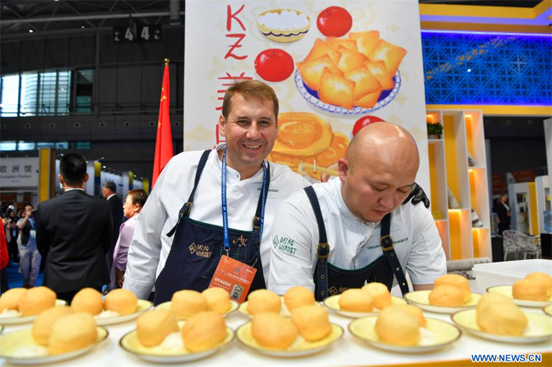 Ouverture de la Foire du commerce de marchandises Chine-Eurasie au Xinjiang