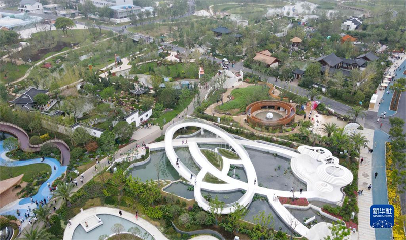 Découvrez la beauté des jardins lors de la 14e Exposition internationale des jardins de Chine