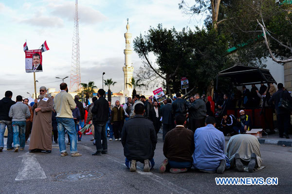 Manifestations de partisans et d'opposants de Morsi en égypte