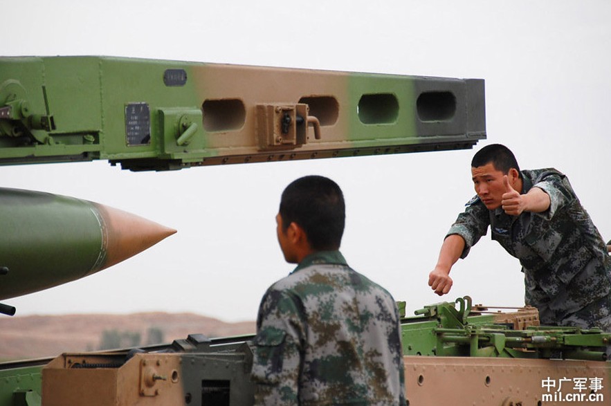 Brigade de missiles chinoise : 5 minutes pour être prête au combat ! (7)