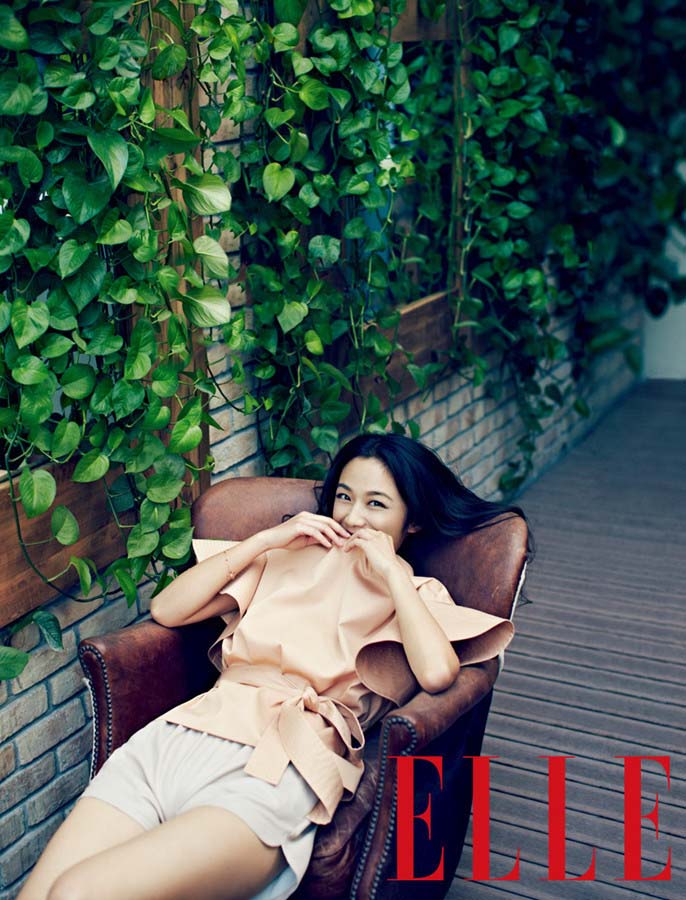 Tang Wei pose pour Elle (2)