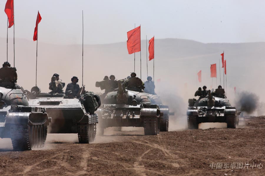 Chine : le plus grand terrain d'entra?nement militaire