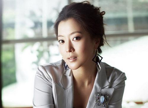 10. Kim Hee Seon