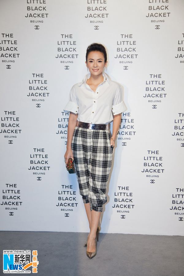 Zhou Xun et Zhang Ziyi à l'inauguration de l'exposition de Karl Lagerfeld à Beijing (2)