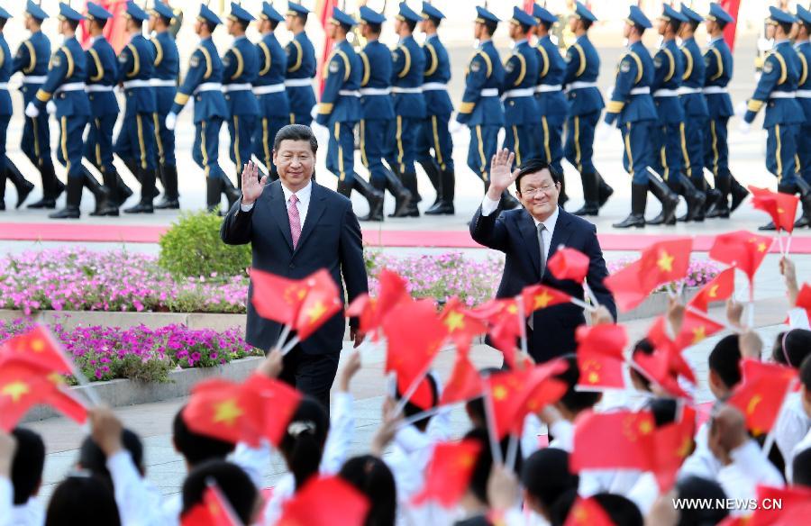 Xi Jinping : la Chine et le Vietnam doivent trouver une solution au dossier de la Mer de Chine méridionale