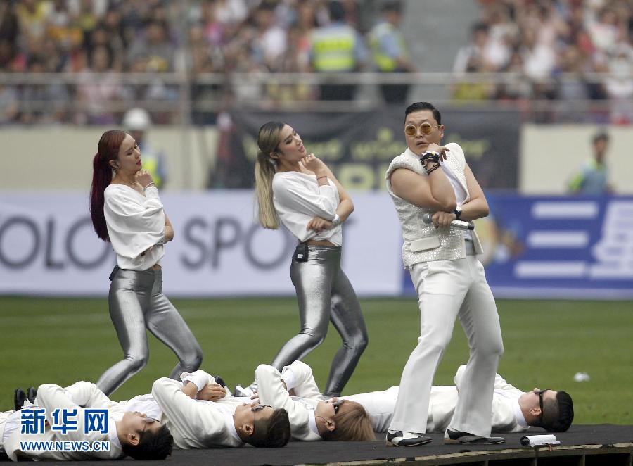 Psy en concert à Shanghai ! 