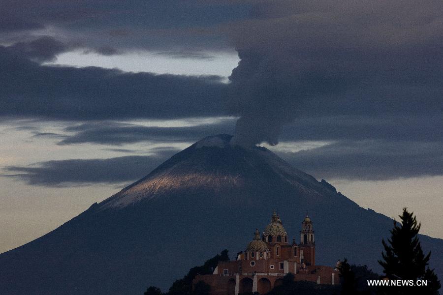 Mexique: le réveil du volcan Popocatepetl