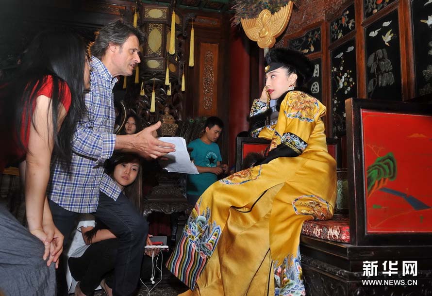 Fan Bingbing en impératrice pour le nouveau film de Charles de Meaux (4)