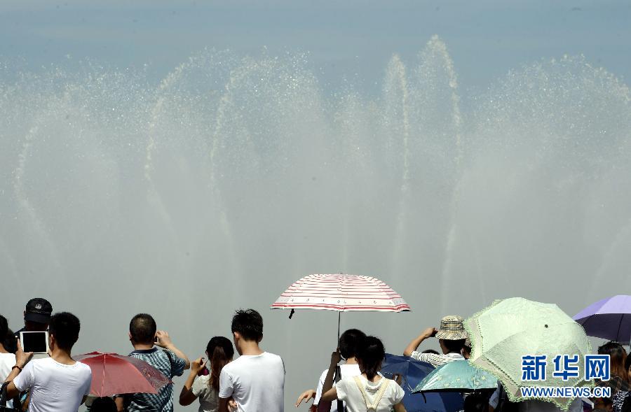 La Chine déclenche le niveau 2 de son plan canicule (8)