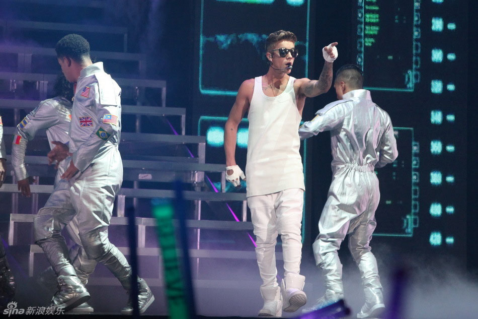 Justin Bieber débute sa tournée en Chine (4)