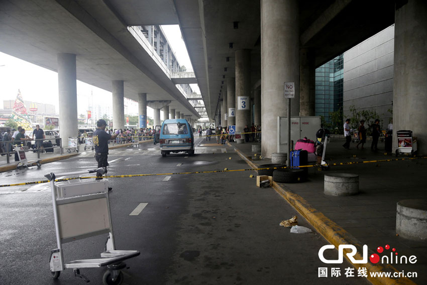 Philippines: 4 morts et 4 blessés dans une embuscade à l'aéroport international de Ninoy Aquino  (3)