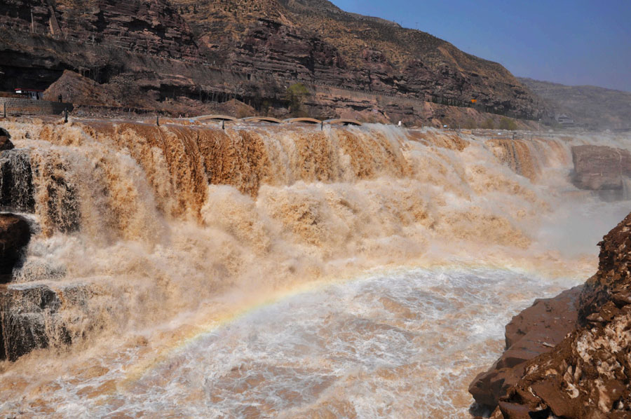 Cascade de Hukou : la marée du printemps (3)