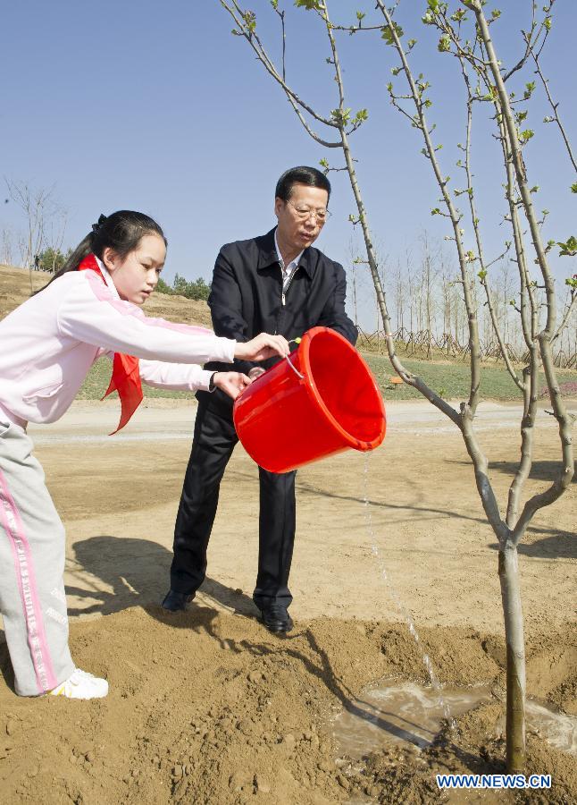 Xi Jinping appelle à des efforts d'afforestation inlassables (10)